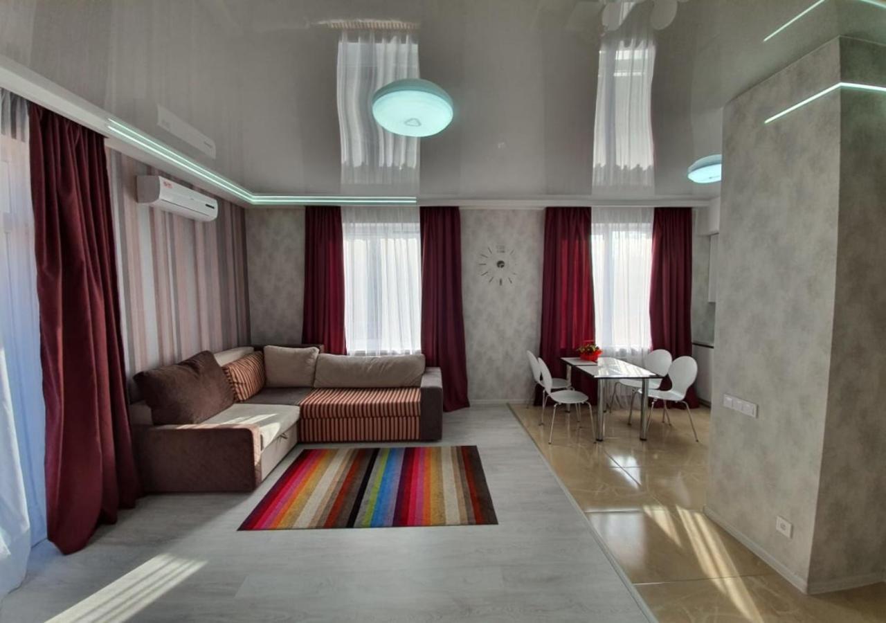 Lux New Apartment 2019 Harkiv Dış mekan fotoğraf